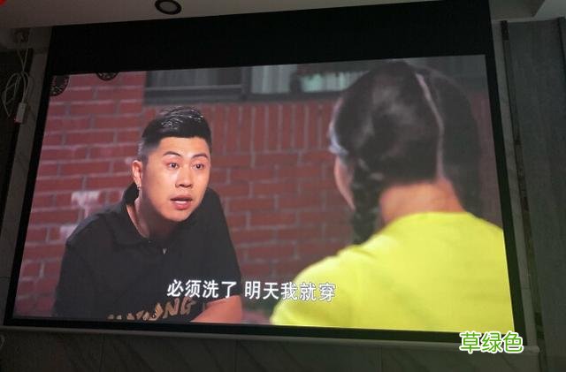 哪个牌子投影仪好,投影仪排名前十的品牌