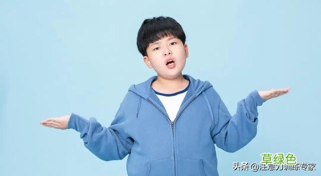 1小学生因名字“简单”爆火，连名带姓就2笔，网友大赞好名字 女孩名字乙