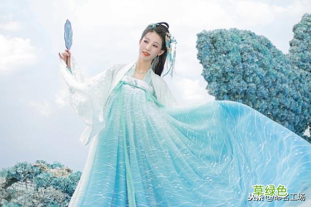 给女儿起个绝世独立的好名 清风徐来 馨香四溢 助她未来扶摇直上 娟字怎么解析