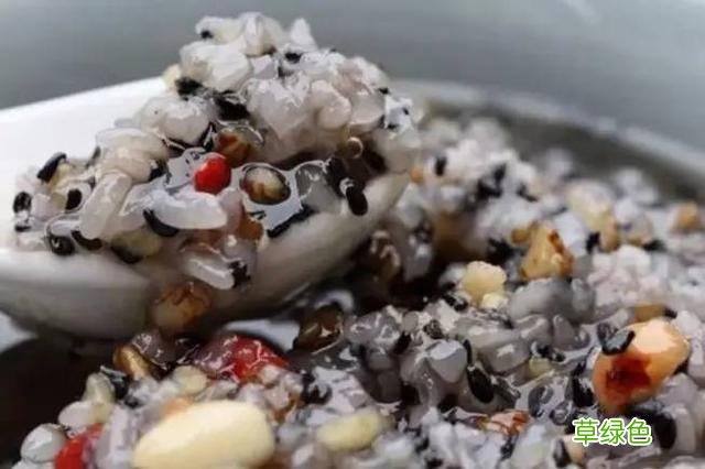 栲栳栳、老鼠粄、氽灌肠，全国各地特色小吃你能读对几个？ 姓莜怎么读