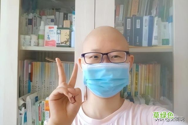 19岁李明馨抗癌7年花百万，亲友劝放弃被怒怼：我凭什么活该去死 孟可馨名字