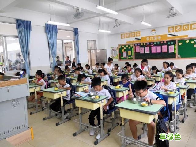 爸爸姓“老”, 给女儿取的名字大有学问，孩子开学就成为全校名人 孙李怎么起名