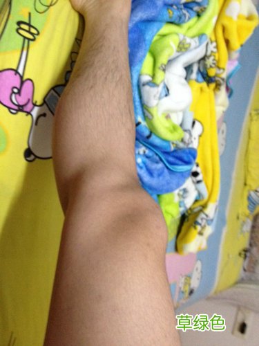 膝盖到小腿骨头发酸是怎么回事 膝盖下方骨头凸起发酸
