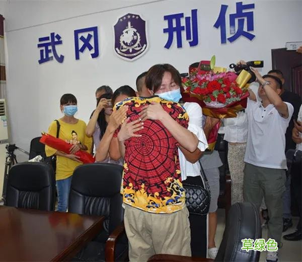 湖南小伙离家28年，竟凭儿时记忆画了张地图找到家：曾不忍打骂出走被带去敲石头 家一名字怎么样