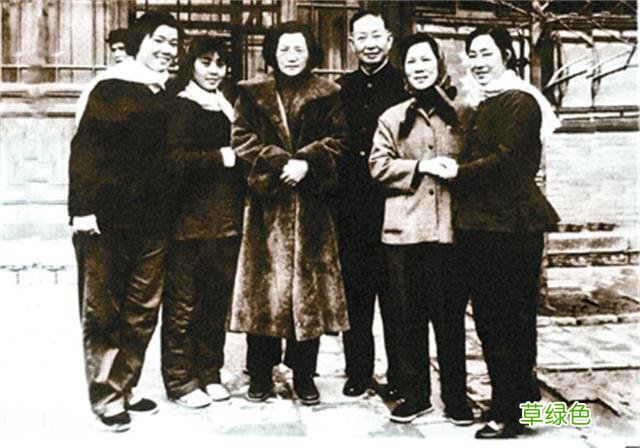 秦腔女演员孟遏云,赴朝鲜演出拒绝洗澡,易俗社社长:身体被刺字 孟姑娘名字