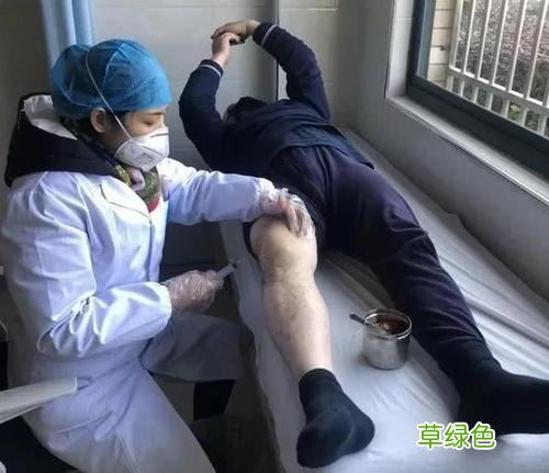 膝盖有积液老是响是怎么回事 膝盖抽积液后哗哗响