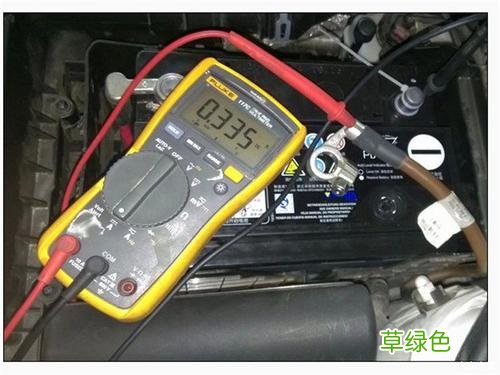 汽车电瓶突然没电是否别人动手脚