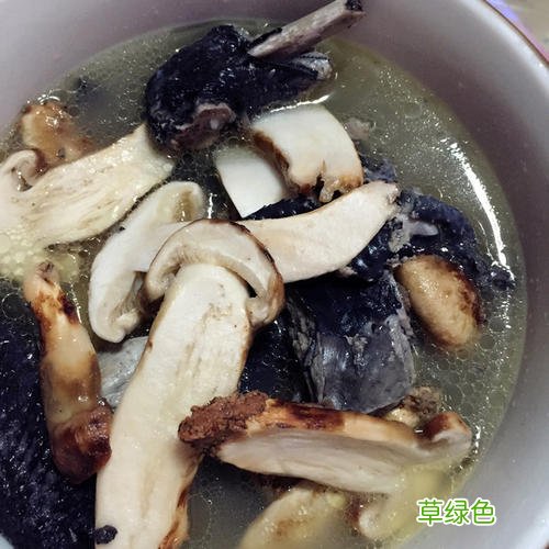 干松茸炖鸡汤最好喝的方法