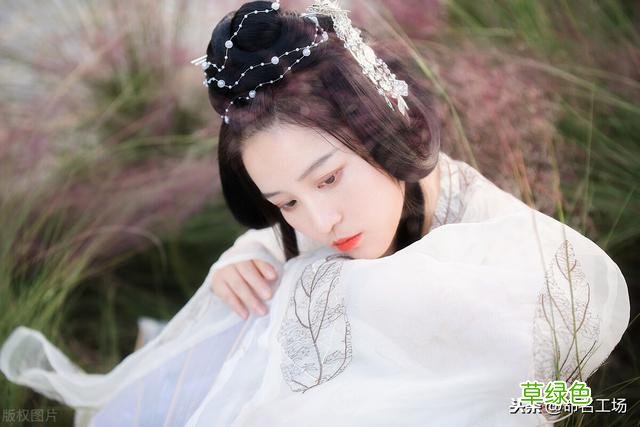 如沐春风的女孩名 静若浮云出袖 动如惊鸿起舞 浑然一体的姓名 澜字名怎么样