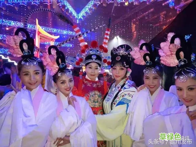 延川歌手王香云走进央视《星光大道》录制现场先睹为快 王香云名字