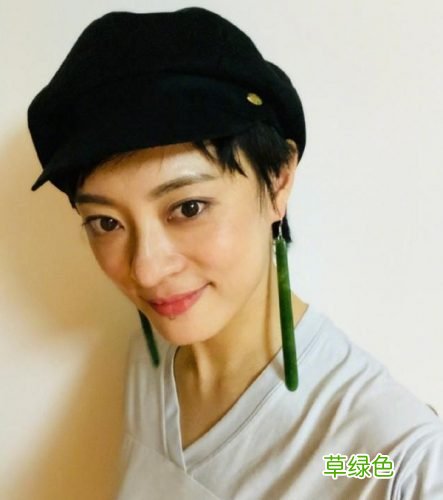 翡翠佩戴知识：翡翠服装搭配技巧