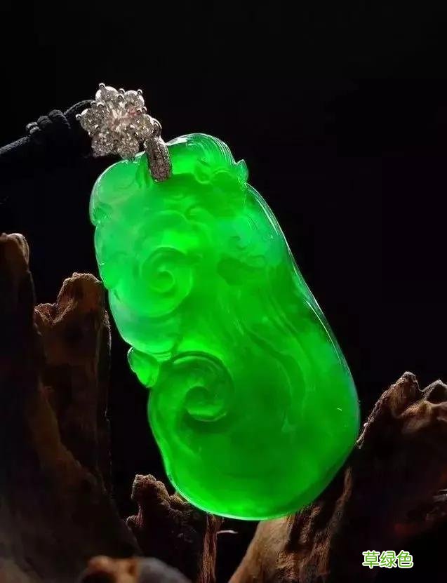 翡翠何来，翡翠的寓意是什么？你都知道吗？ 翡翠怎么起名