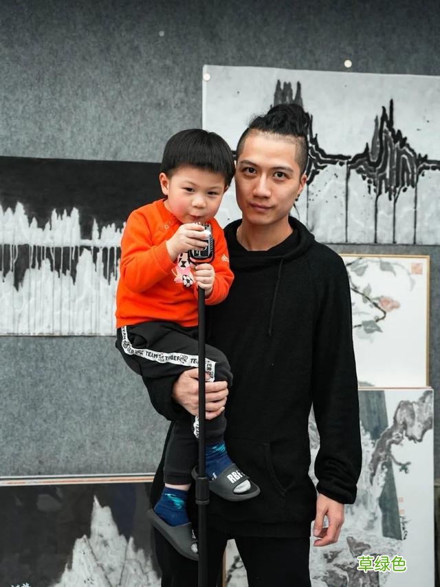 在福州，5对抱团养娃的年轻夫妻 11月15日是什么星座