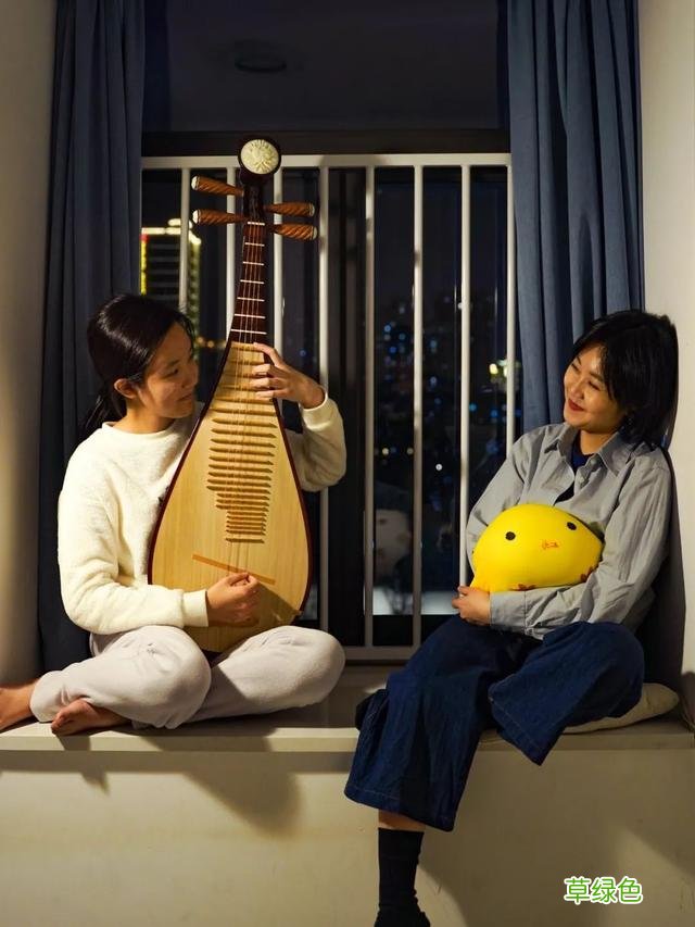 在福州，5对抱团养娃的年轻夫妻 11月15日是什么星座