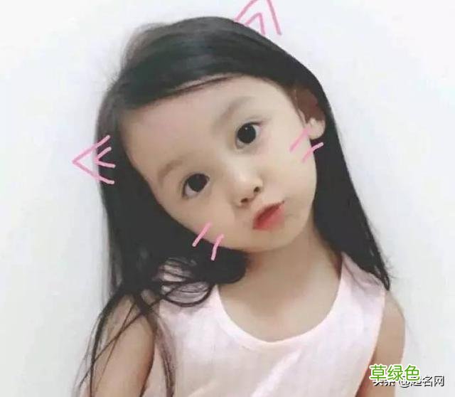 爸爸姓胡，妈妈姓罗，儿子名字太奇葩，天天被同学们取笑 胡取名字