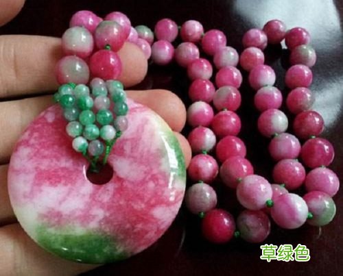 梵克雅宝孔雀石四叶草项链如何保养？能沾水吗？