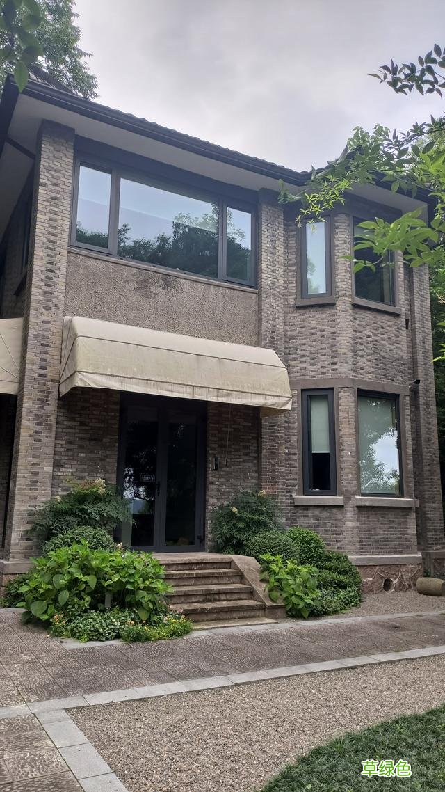 北山街民国建筑介绍专辑-北山街84号的32号楼和88号楼 廿四 什么是窗八字