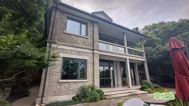北山街民国建筑介绍专辑-北山街84号的32号楼和88号楼 廿四 什么是窗八字