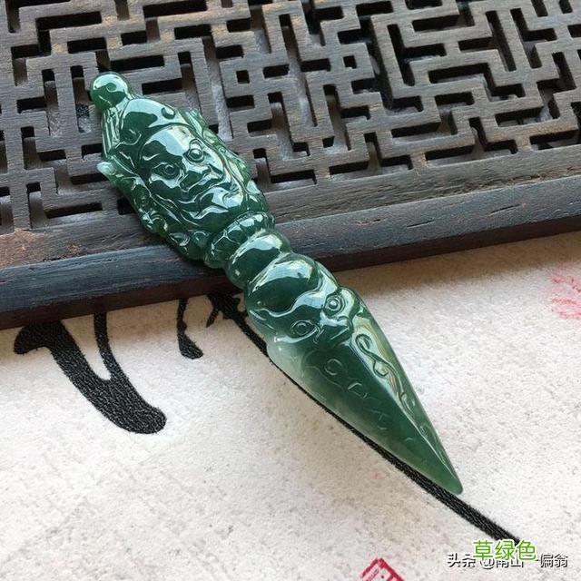 慈禧太后为何对翡翠降魔杵爱不释手，它究竟有什么作用？ 什么物件驱邪