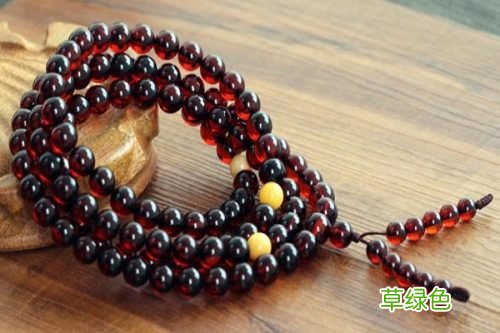 怎样识别蜜蜡手串和琥珀饰品？