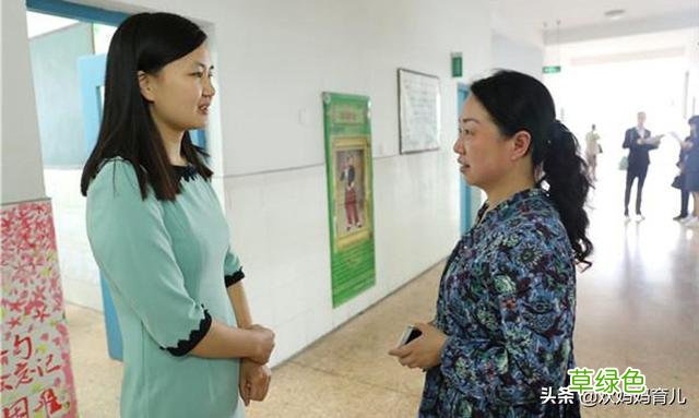小学生因“名字”走红，连名带姓一共两画，老师：幸好还有一个钩 勾什么名字