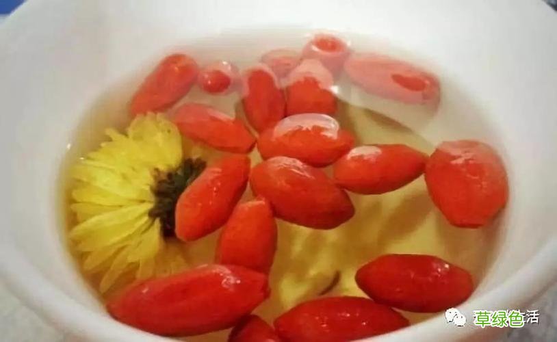 山楂枸杞子泡水能减肥 枸杞子泡水减肥