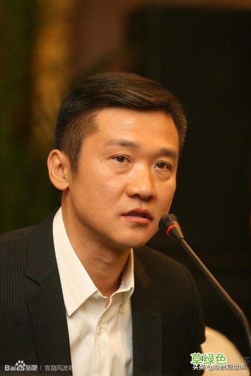 小桥局长怎么给《侯卫东官场笔记》人物起名？ 1 侯怎么取名