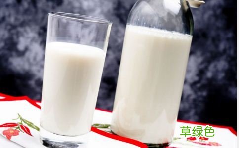 纯牛奶啥时候喝效果最好 喝纯奶的好处