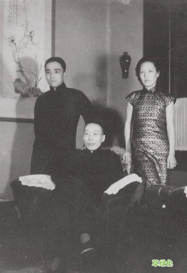谷曙光读《余叔岩年谱》｜杜月笙的面子与余叔岩的骨气 名字馥久