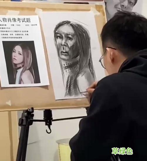 牛！他用10000字画出袁隆平、钟南山，人民日报点赞，明星也争相收藏…… 图画的名字