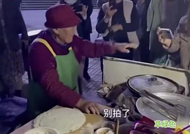 帅气和尚一夜之间火上热搜，网红连出家人都不放过？ 好听的微博名字