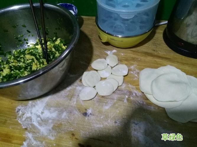 擀饺子皮视频教程 如何做饺子皮