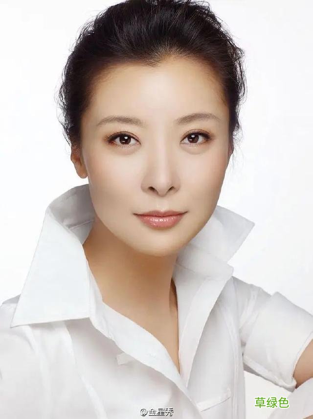 “情史复杂”9位女星，各有各的故事，一个比一个精彩，最大55岁 婚恋名怎么起