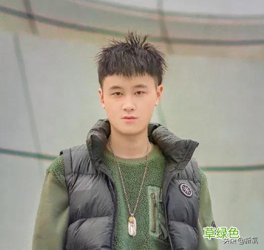 被普信男PUA还教育网友守女德？恋爱脑美女醒醒吧… 媚怎么做微信名