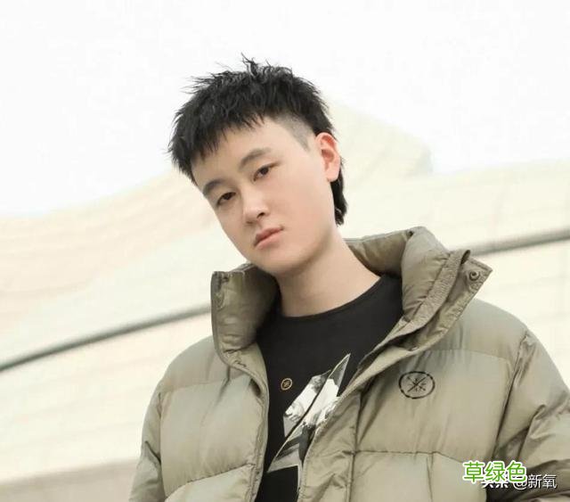 被普信男PUA还教育网友守女德？恋爱脑美女醒醒吧… 媚怎么做微信名