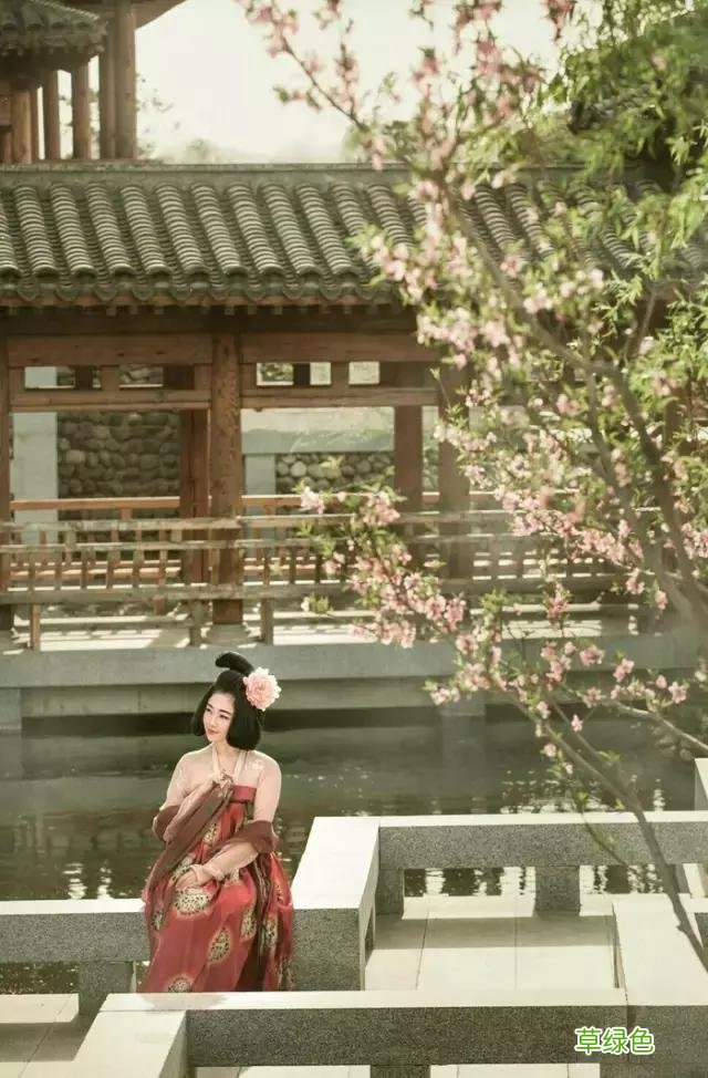着我汉家衣裳，兴我礼仪之邦 ：这才是中国人自己的服装！ 彰字什么五行