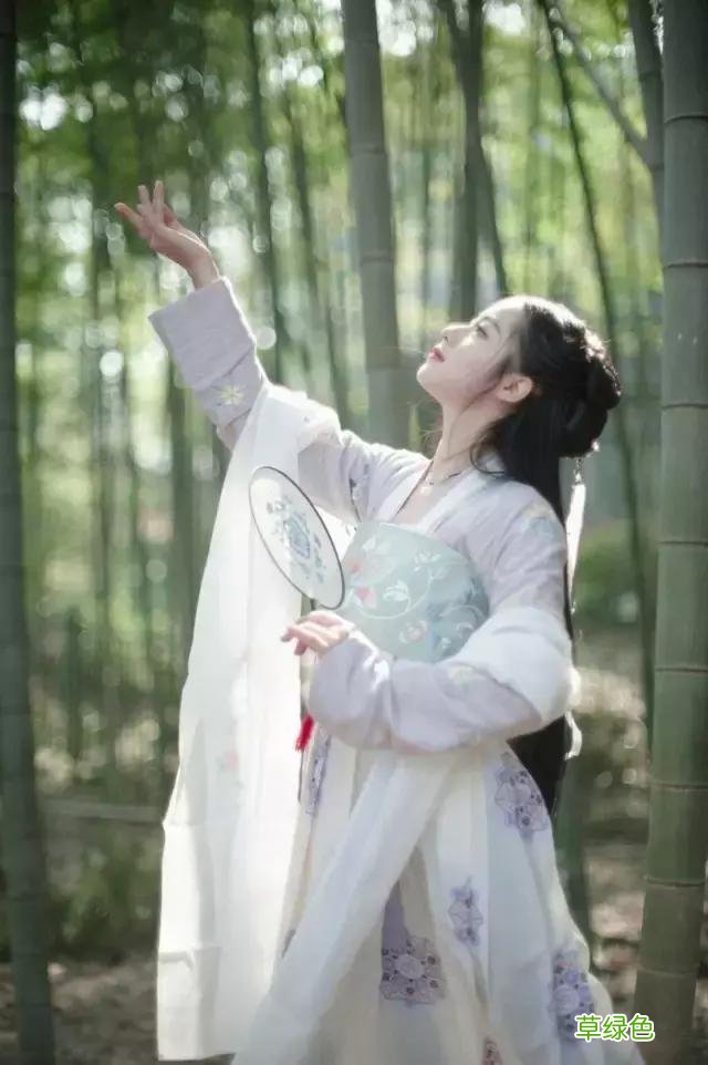 着我汉家衣裳，兴我礼仪之邦 ：这才是中国人自己的服装！ 彰字什么五行