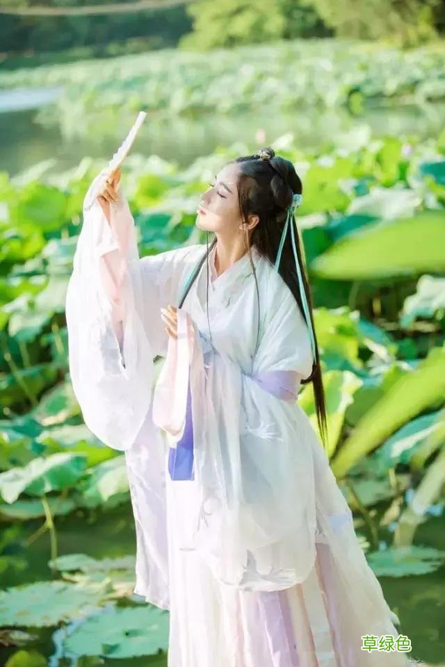 着我汉家衣裳，兴我礼仪之邦 ：这才是中国人自己的服装！ 彰字什么五行