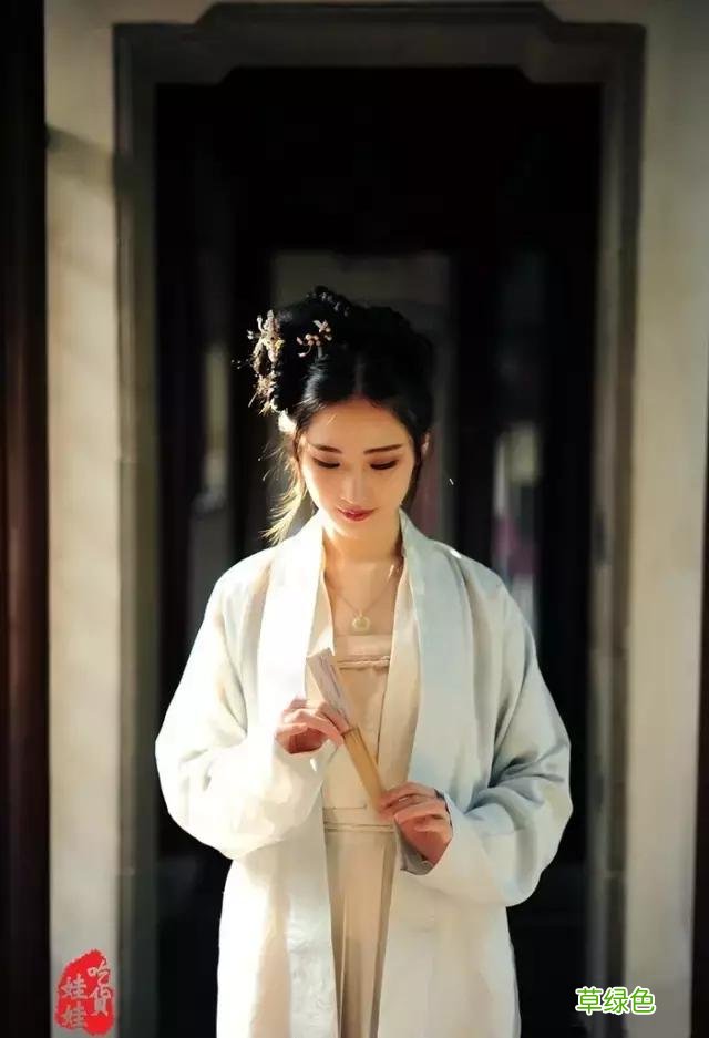 着我汉家衣裳，兴我礼仪之邦 ：这才是中国人自己的服装！ 彰字什么五行