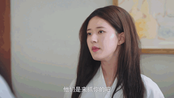 赵露思的新古装发型,也太2021了吧 怡前面加什么