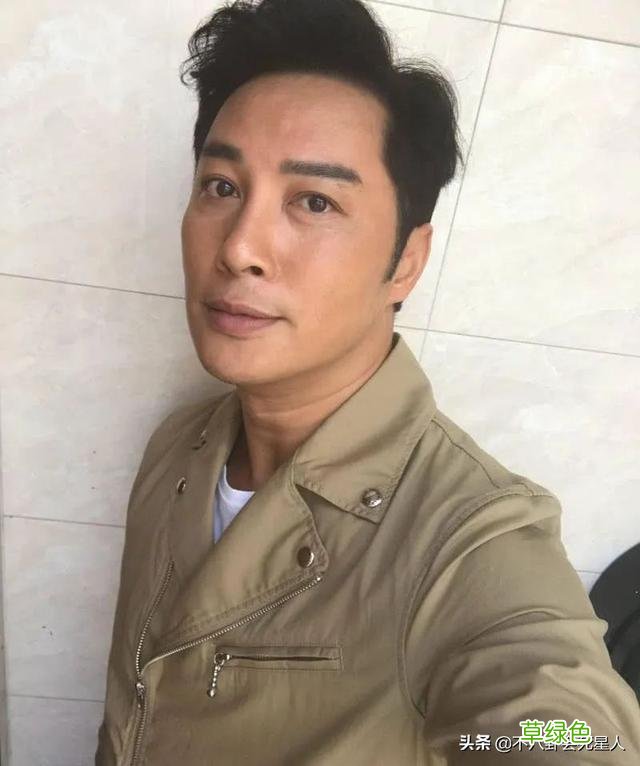 父亲颜值惊为天人，儿女却长得丑，这5位香港男神的基因被浪费了 星男生名字
