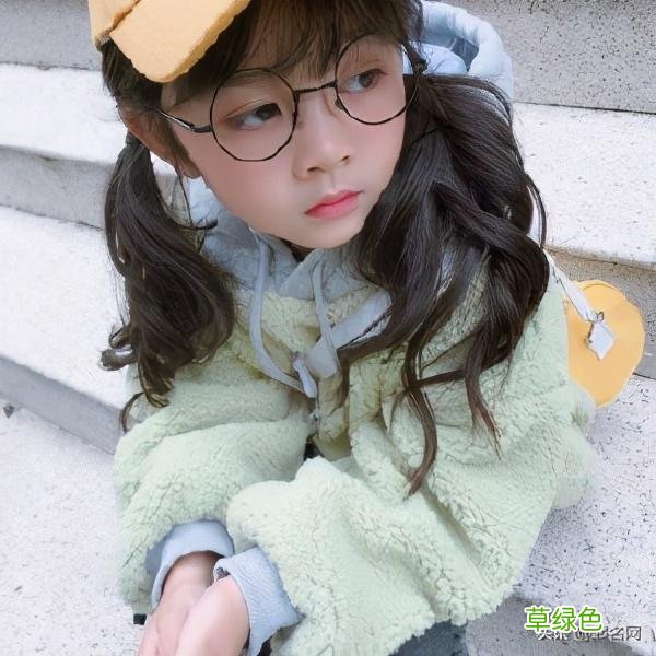 自由自在，快乐无忧的女孩名，合适你家小公举 安字起什么名
