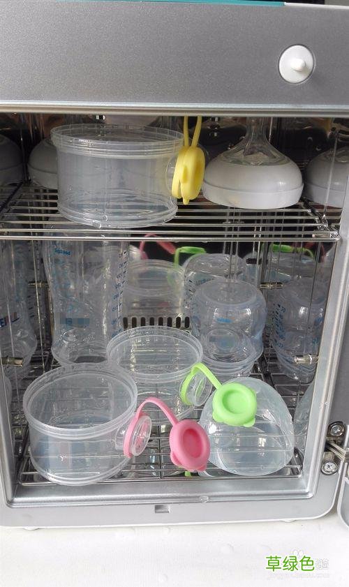 奶瓶消毒器怎么使用 奶瓶如何消毒