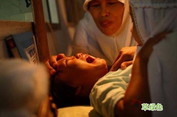 女性阴囊瘙痒 越抓越痒用什么药膏 女性阴部图片