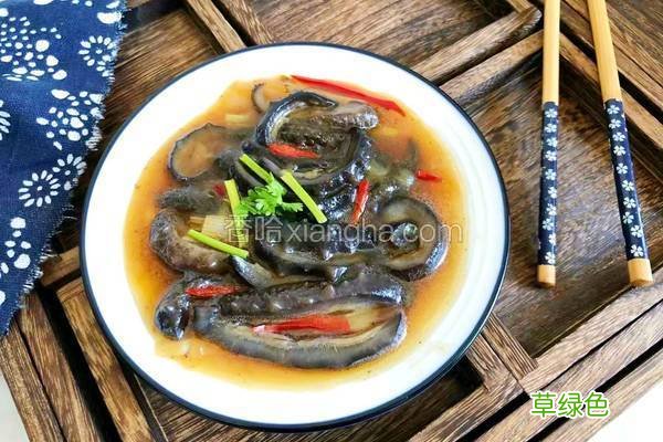 大葱烧海参的家常做法 如何做葱烧海参