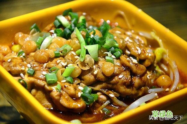 有十八种口味的烤鱼，必有一款迷住你，还有多款美食和酒吧场 烤鱼叫什么名