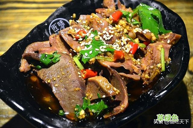 有十八种口味的烤鱼，必有一款迷住你，还有多款美食和酒吧场 烤鱼叫什么名