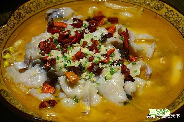 有十八种口味的烤鱼，必有一款迷住你，还有多款美食和酒吧场 烤鱼叫什么名