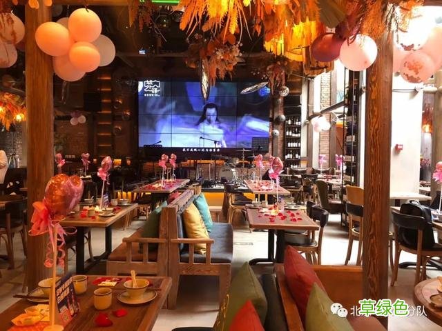 这家店的小哥哥，每天都在吗？ 烤鸡店名怎么取