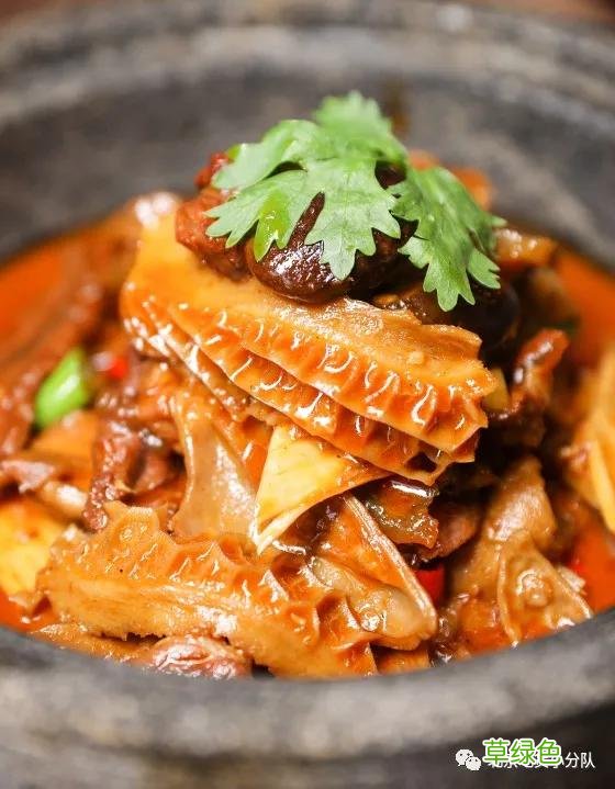这家店的小哥哥，每天都在吗？ 烤鸡店名怎么取